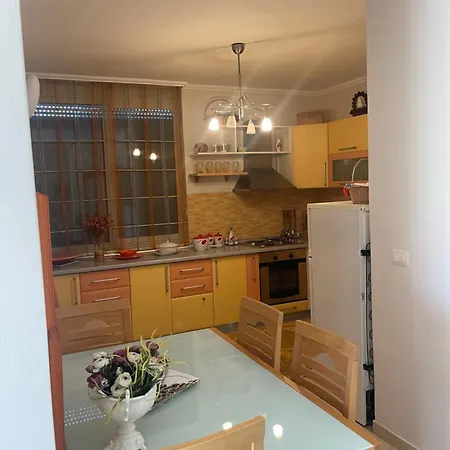 Apartament *